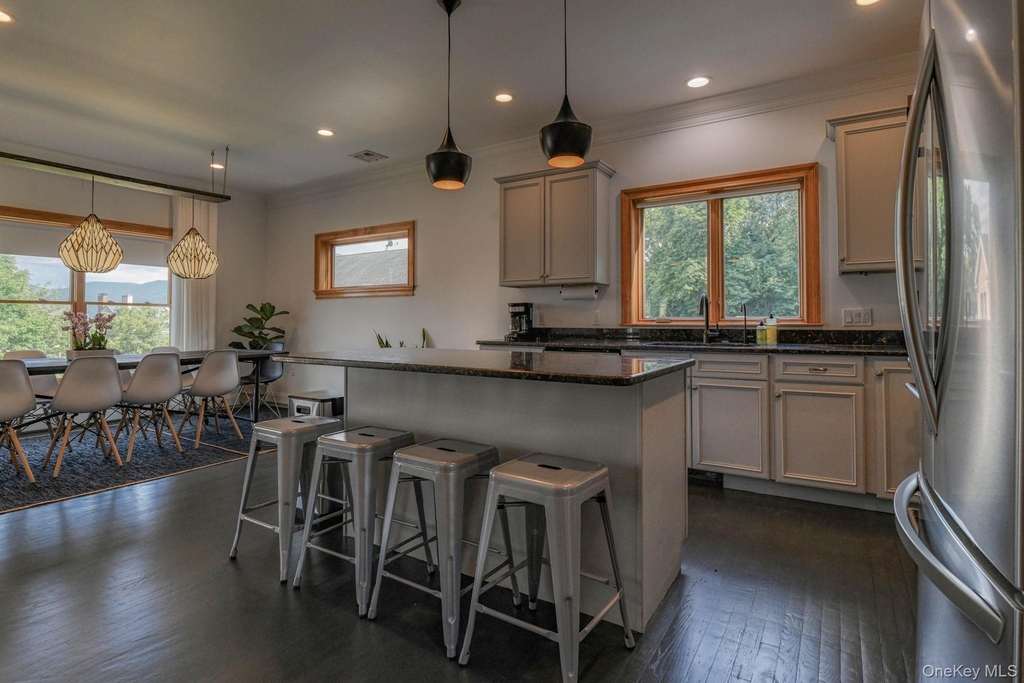 81 Nicoll Street - Photo 12