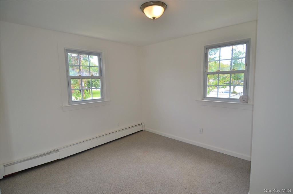 771 Maple Place - Photo 6