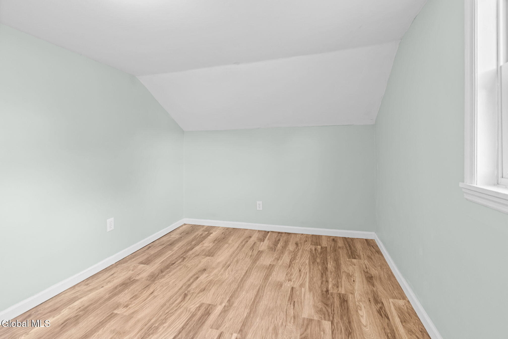 4 Congress Avenue - Photo 24