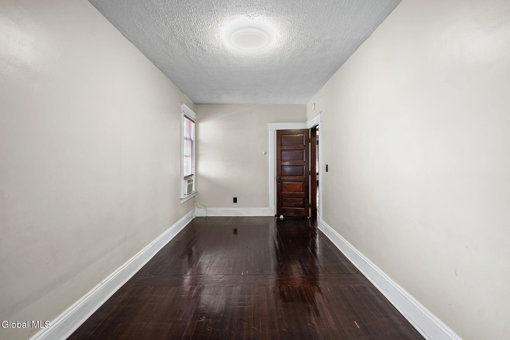299 6th Avenue - Photo 23