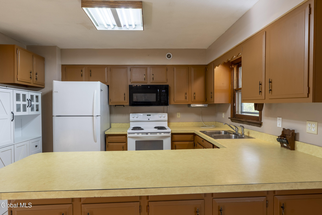 11 Keyes Street - Photo 15