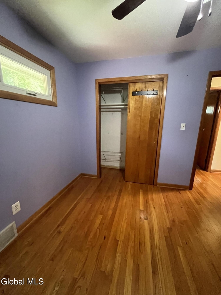 180 Marshall Avenue - Photo 16