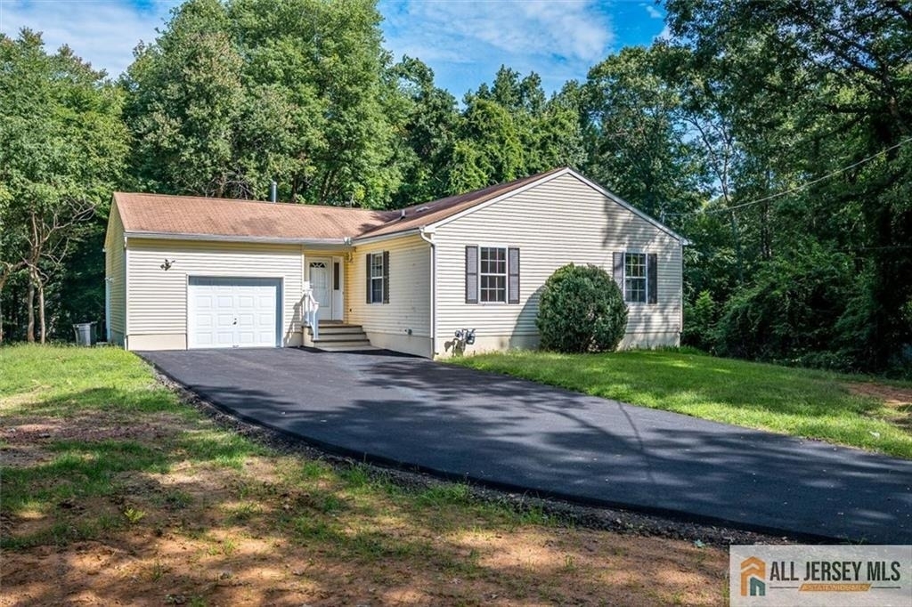 134 Old Beekman Road - Photo 1