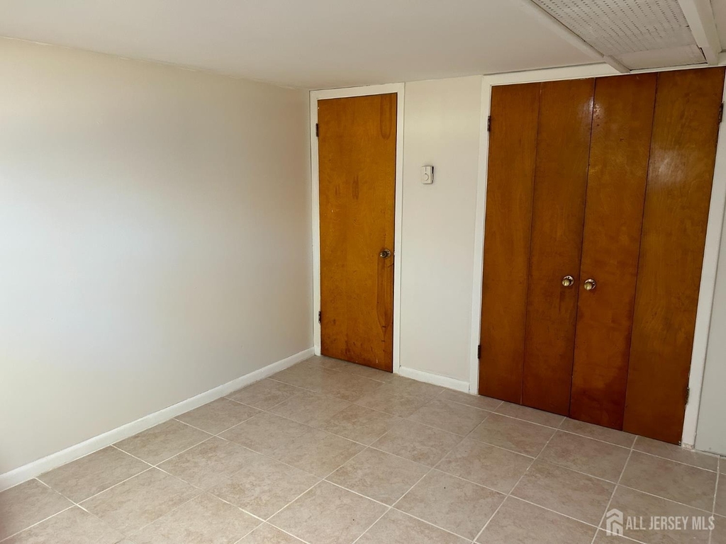 1471 Thomas Avenue - Photo 14