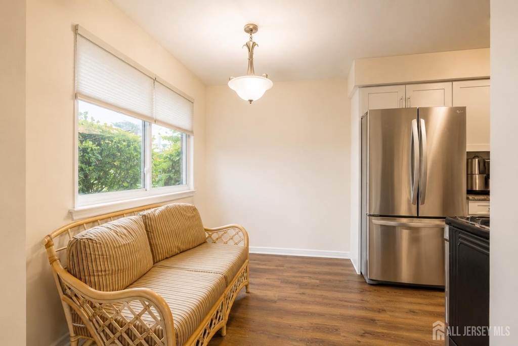 201 Edison Glen Terrace - Photo 6