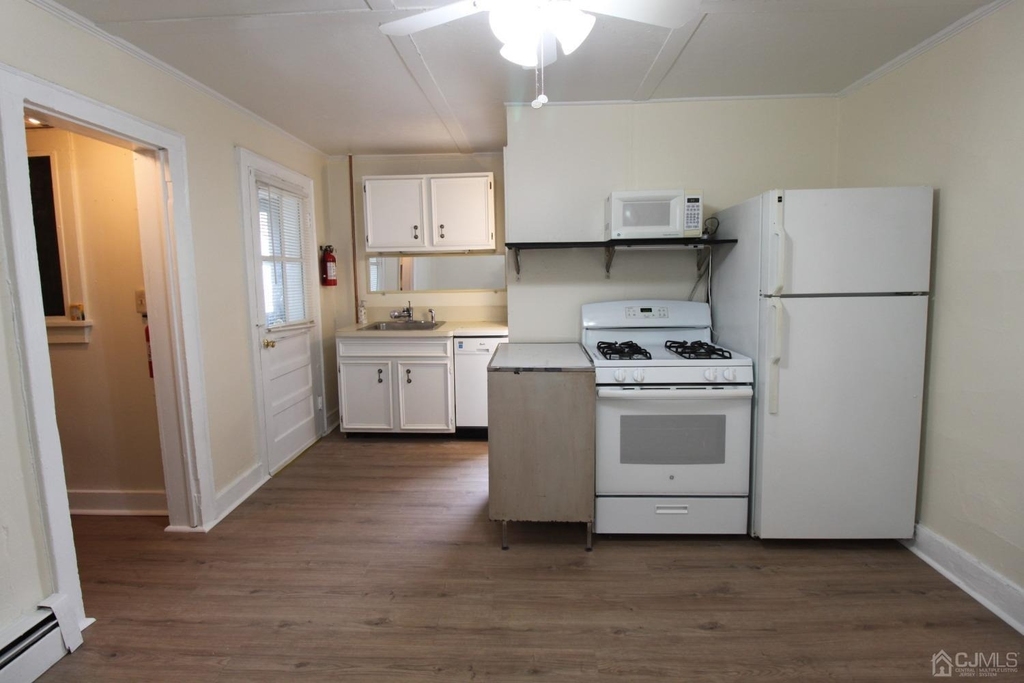 17 Clay Street - Photo 7