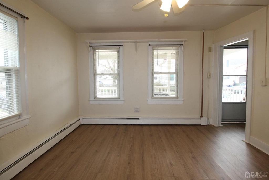 17 Clay Street - Photo 3