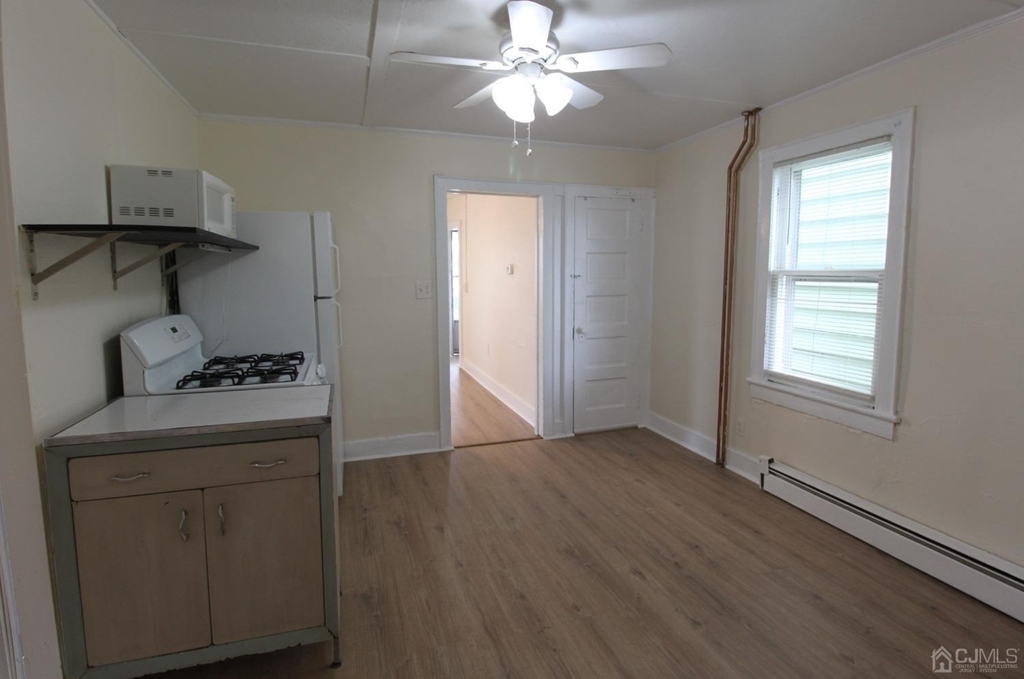 17 Clay Street - Photo 8