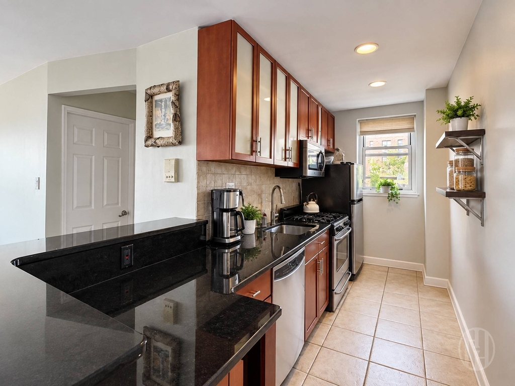 50-15 39th Street - Photo 10