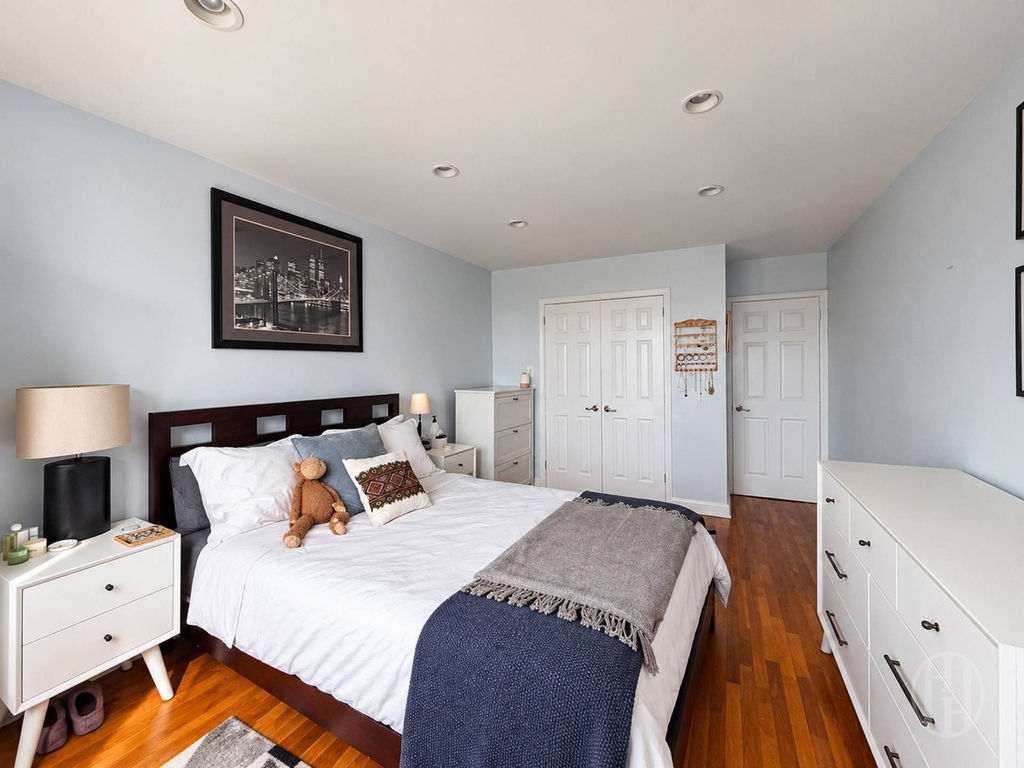 50-15 39th Street - Photo 6