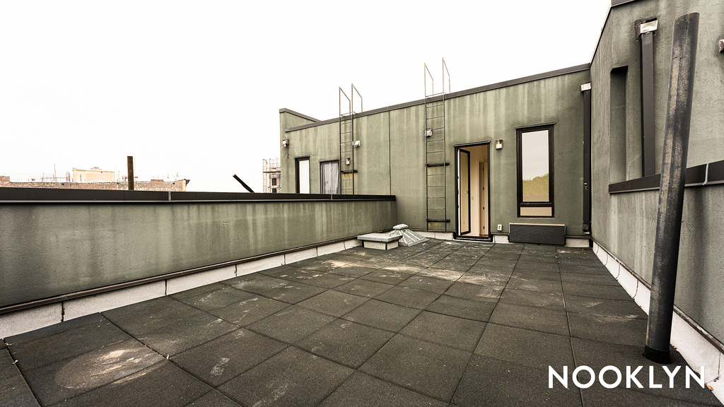 2102 Fulton St - Photo 7
