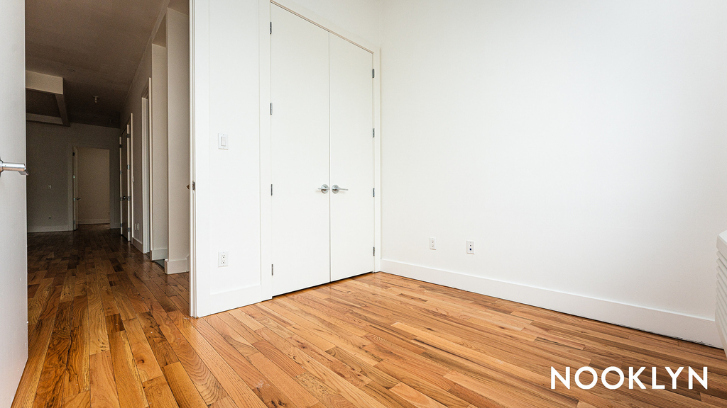 2102 Fulton St - Photo 15
