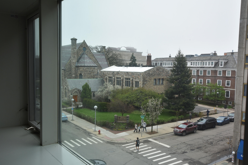555 E William Street - Photo 4