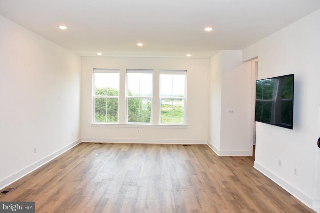 9604 Blue Ash Alley - Photo 9