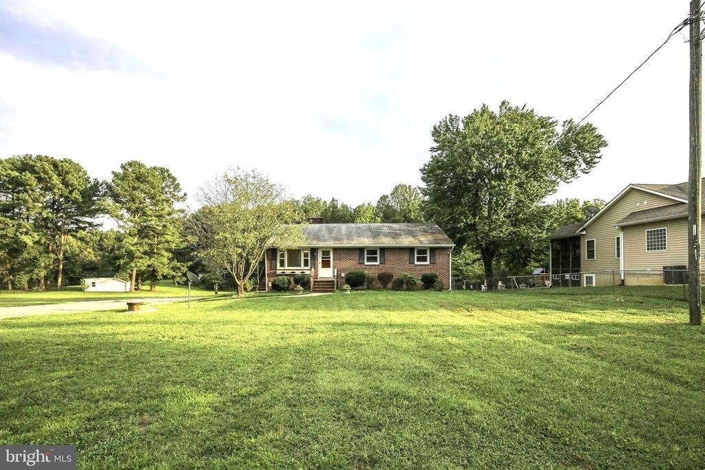 10939 Catharpin Road - Photo 2