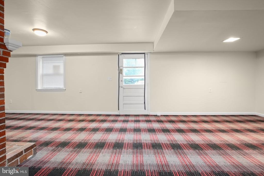 10939 Catharpin Road - Photo 24