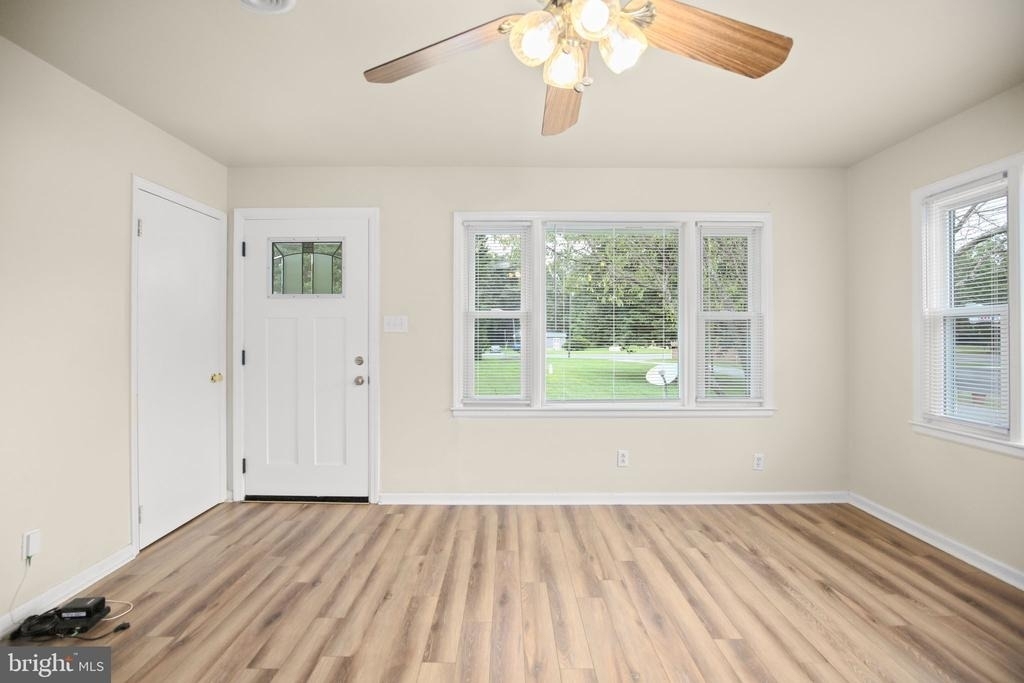 10939 Catharpin Road - Photo 4