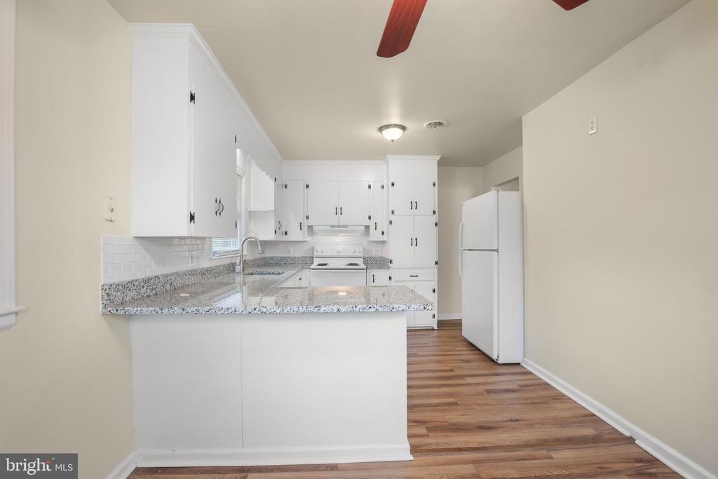10939 Catharpin Road - Photo 9