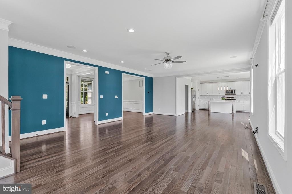 11889 Bradley Forest Road - Photo 12