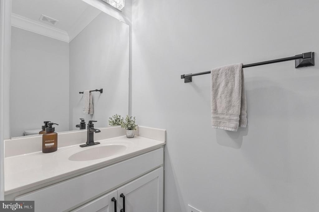 11889 Bradley Forest Road - Photo 20