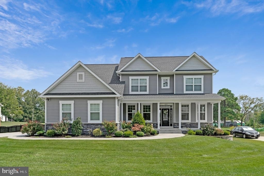 11889 Bradley Forest Road - Photo 0
