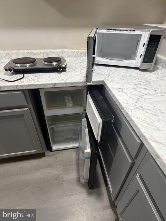 7842 Blue Gray Circle - Photo 3