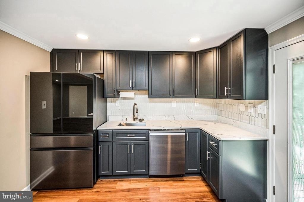 115 Washington Street - Photo 12