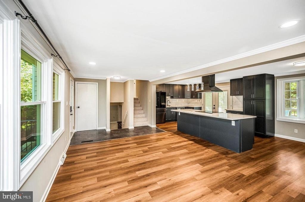 115 Washington Street - Photo 6