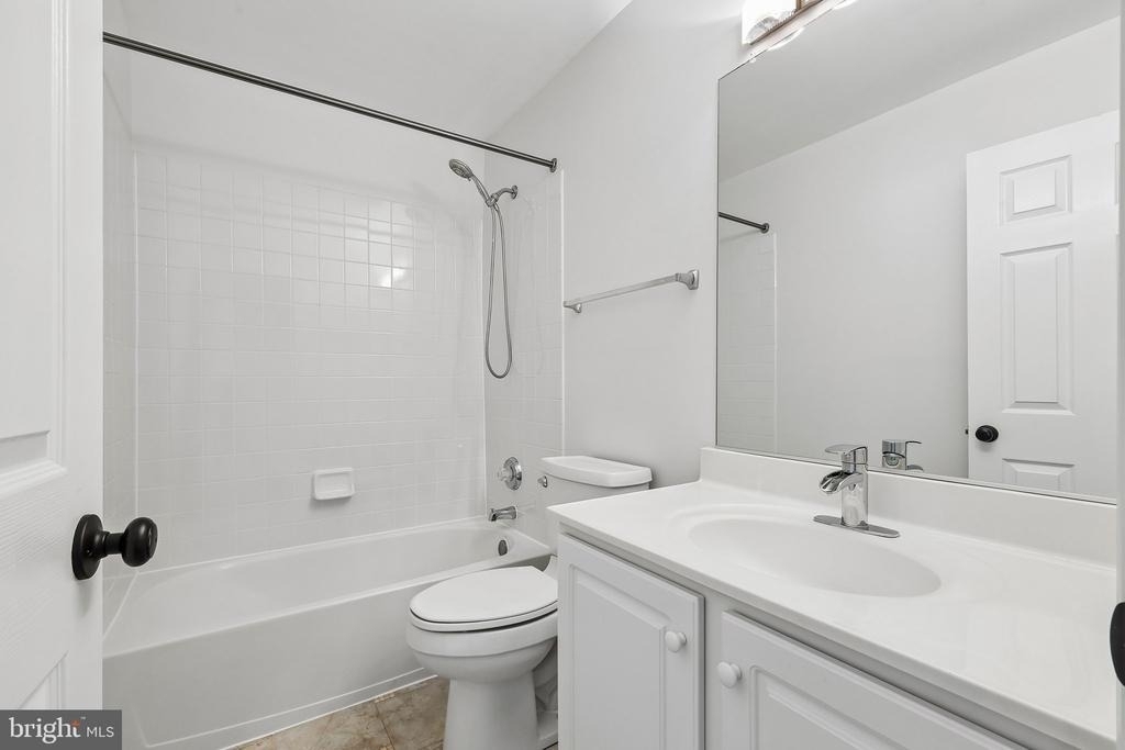 45553 Reading Terrace - Photo 19