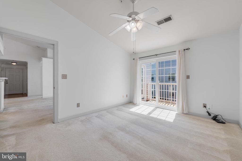 8301 Bluebird Way - Photo 20