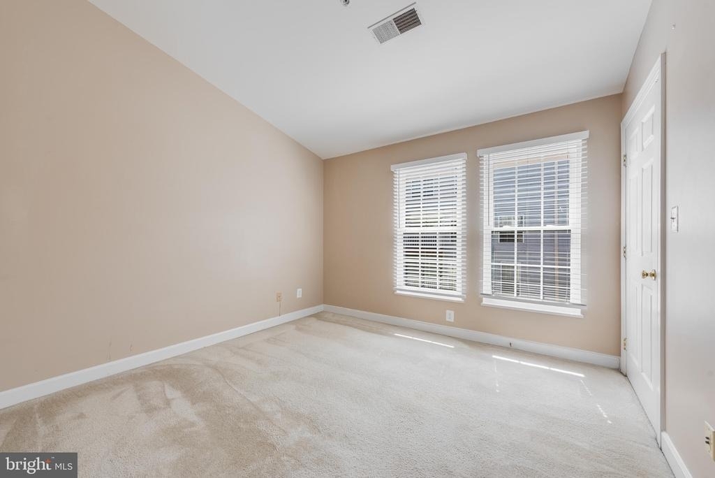 8301 Bluebird Way - Photo 16