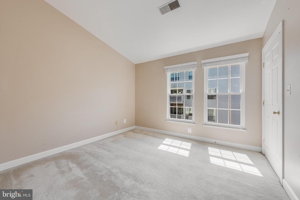 8301 Bluebird Way - Photo 18