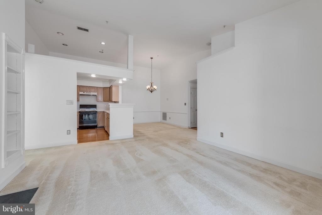 8301 Bluebird Way - Photo 9