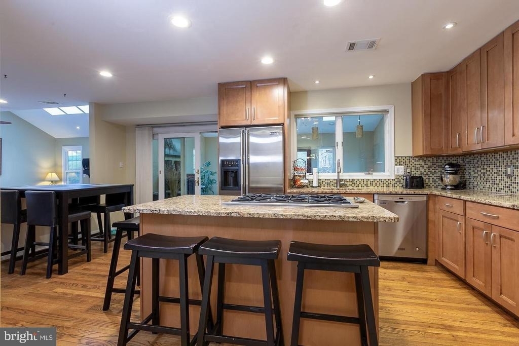 1700 Abbey Oak Drive - Photo 4