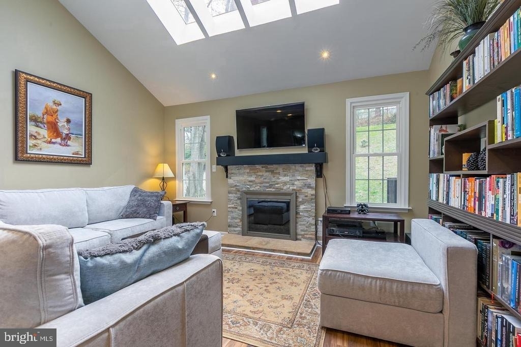 1700 Abbey Oak Drive - Photo 10