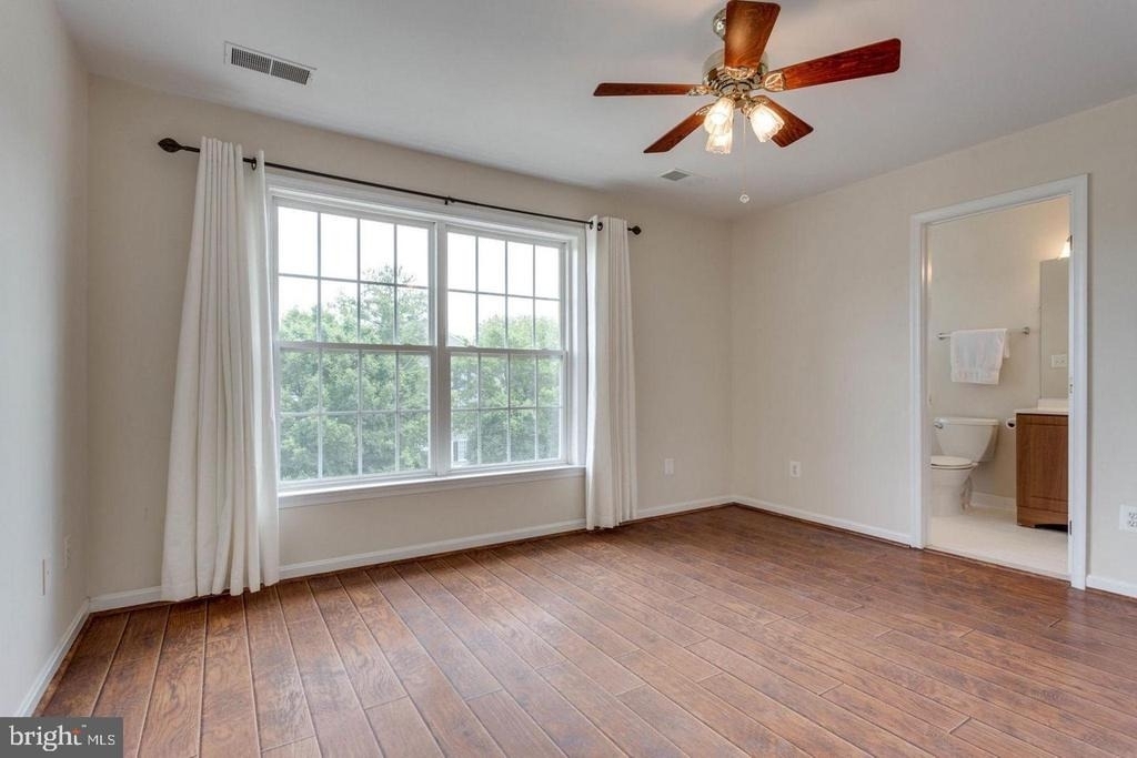5512 Sacramento Place - Photo 6