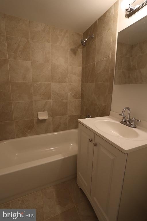 2754 Hollywood Road - Photo 3
