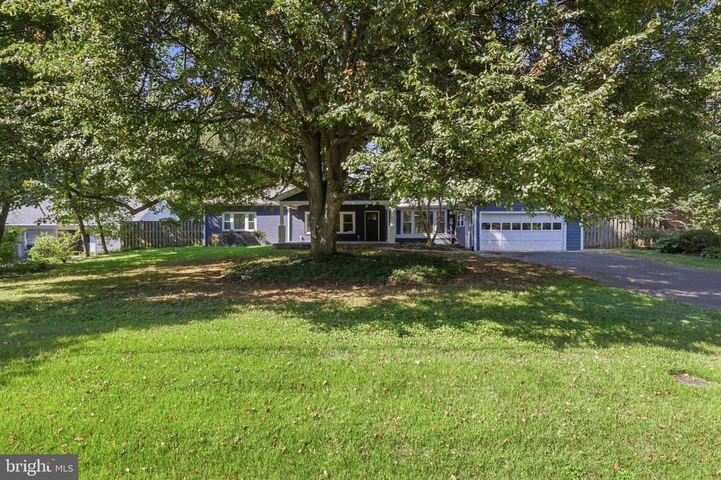 6432 Ichabod Place - Photo 0