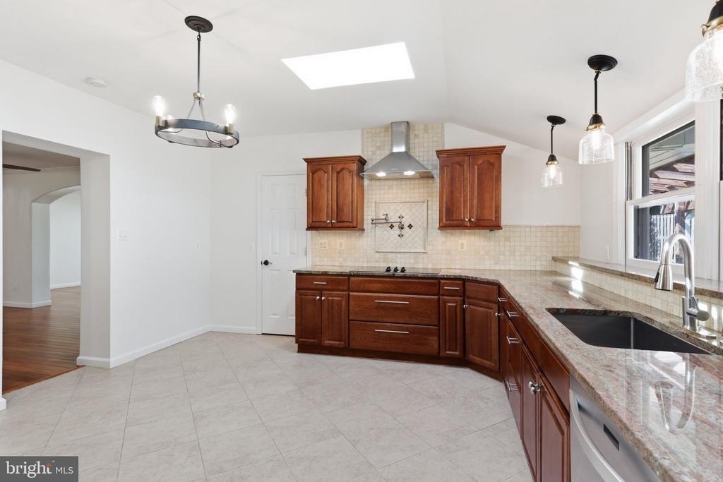 6432 Ichabod Place - Photo 17