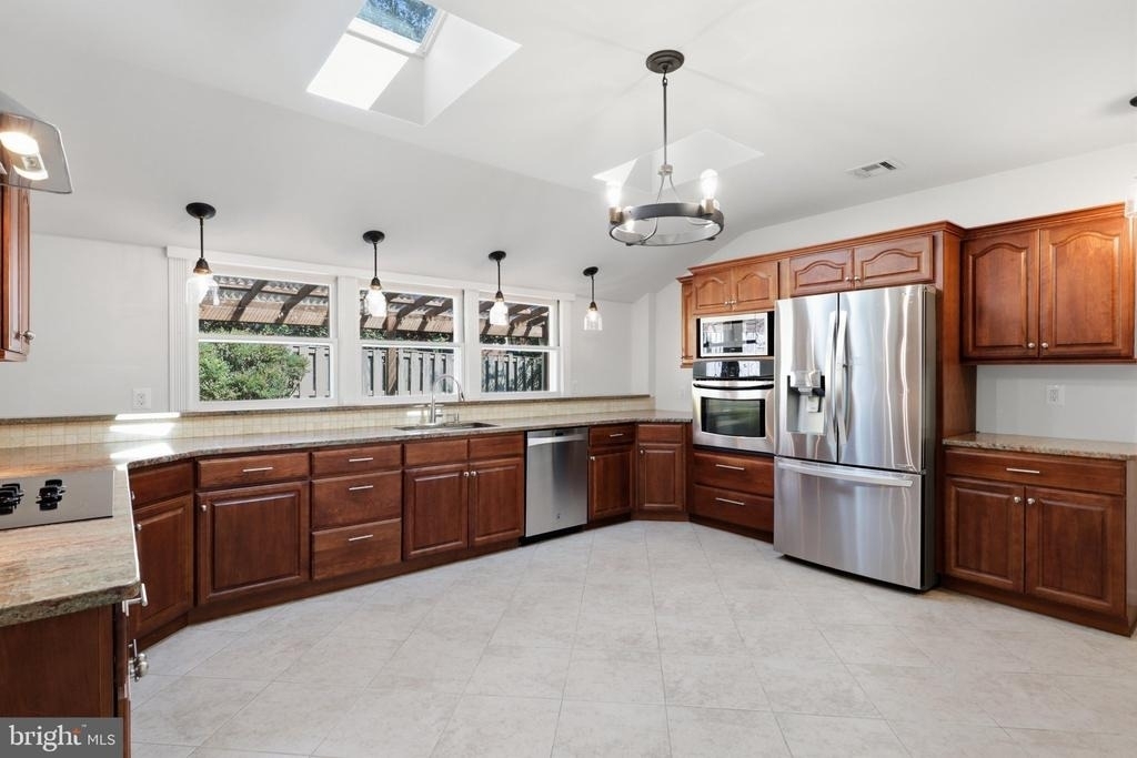 6432 Ichabod Place - Photo 16