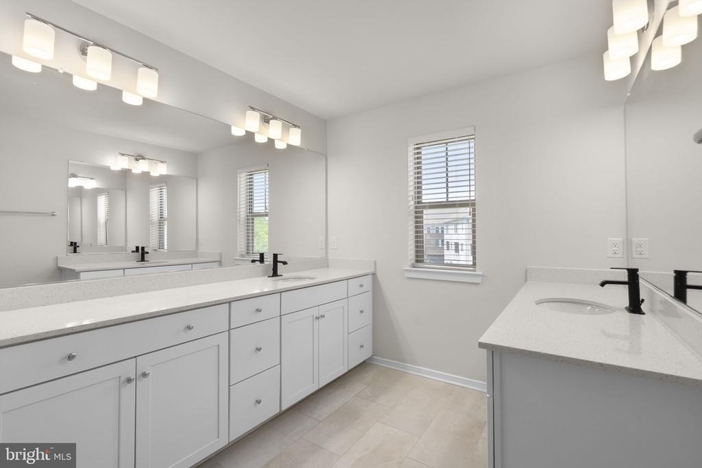 2604 Loganberry Drive - Photo 18