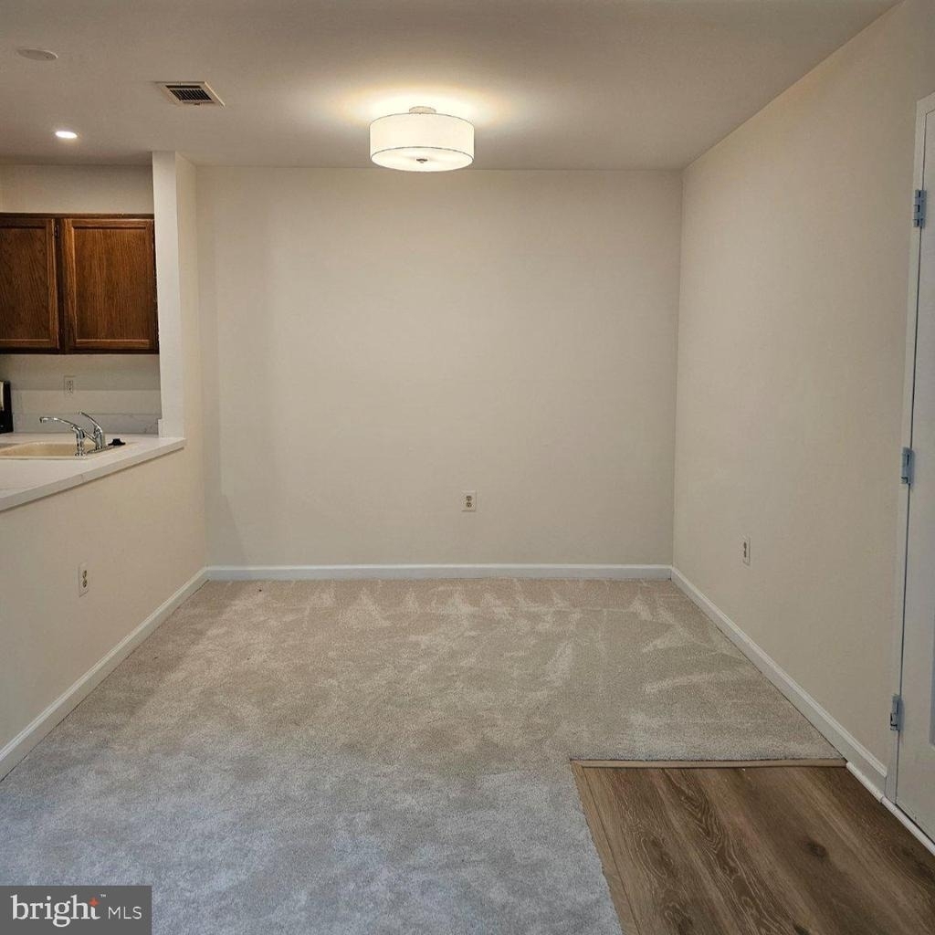 7705 Lexton Place - Photo 3