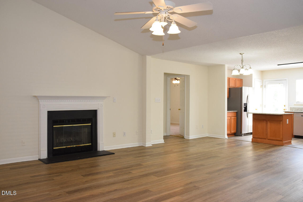 4004 Hopper Street - Photo 7