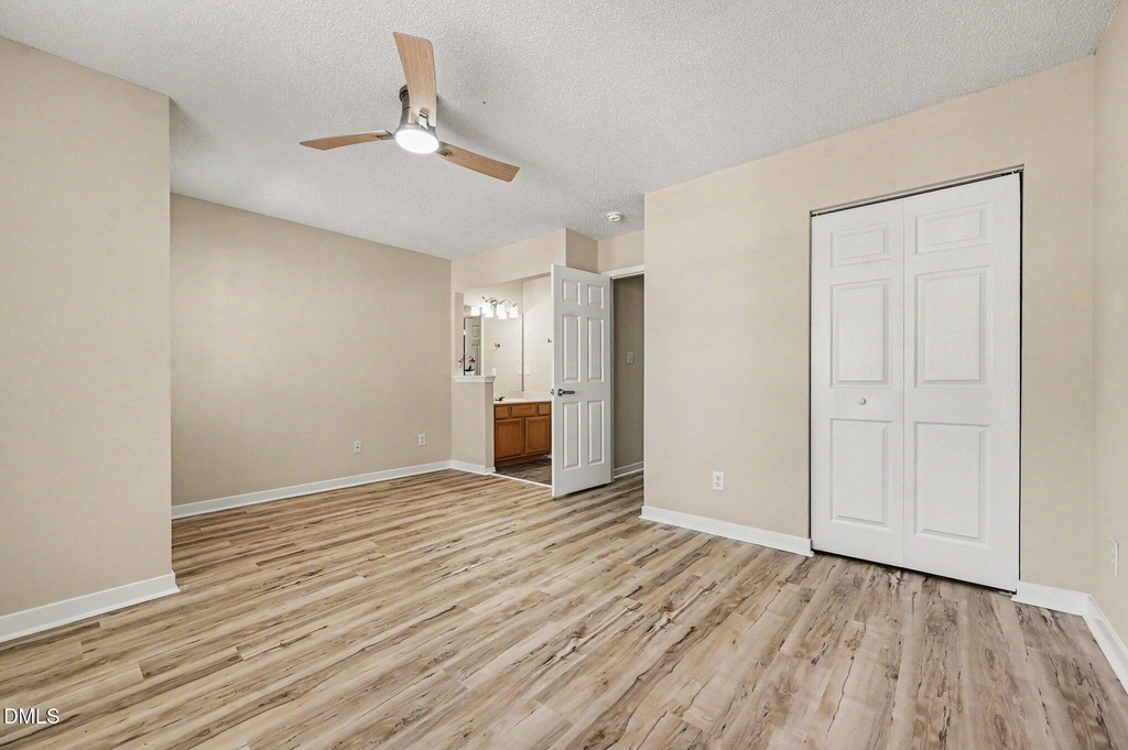 307 Founders Walk Drive - Photo 16