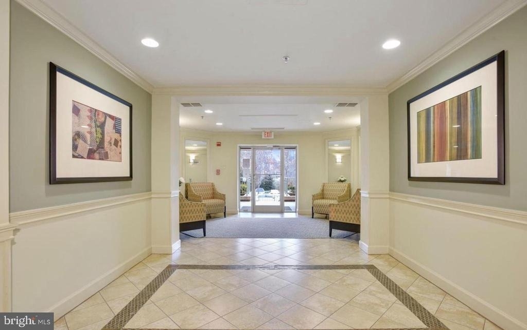 1860 Stratford Park Place - Photo 3