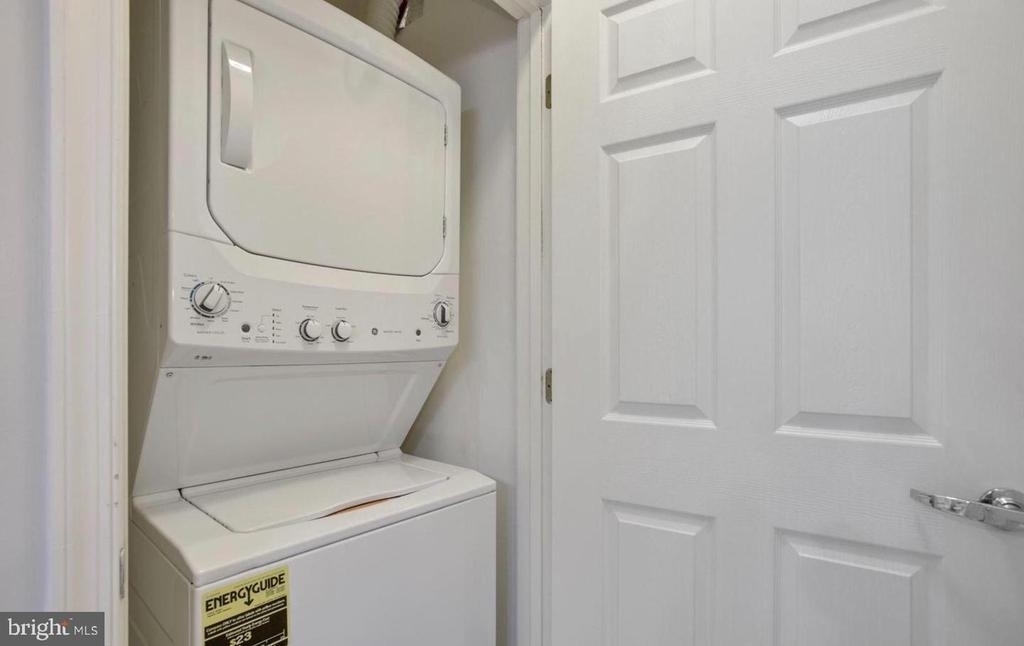 1860 Stratford Park Place - Photo 22