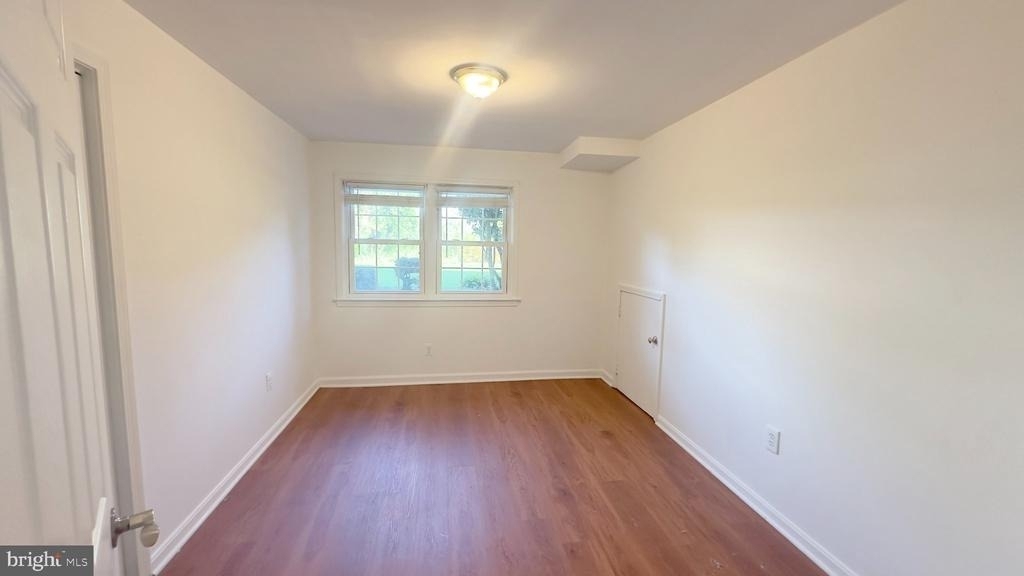 1636 Great Falls Street - Photo 9