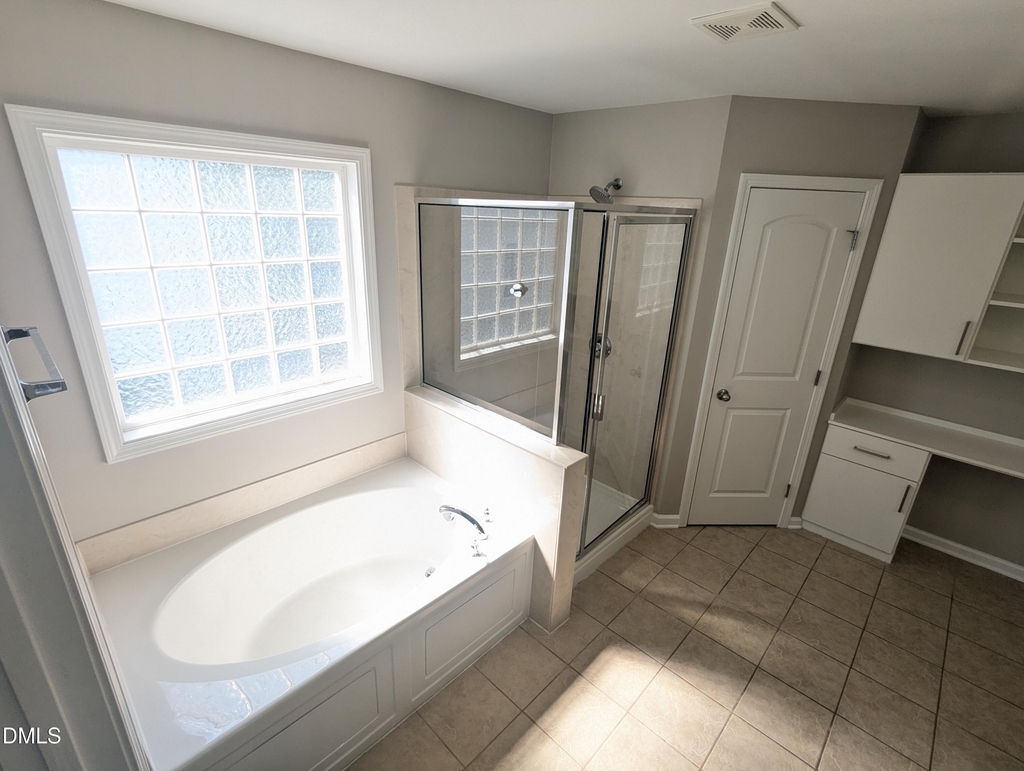 228 Strolling Way - Photo 18