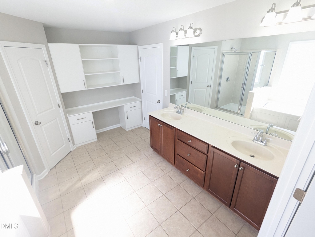 228 Strolling Way - Photo 17