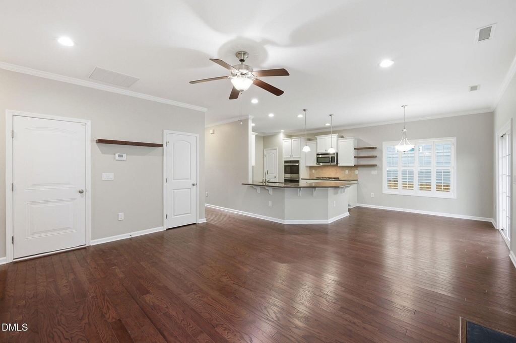 228 Strolling Way - Photo 8